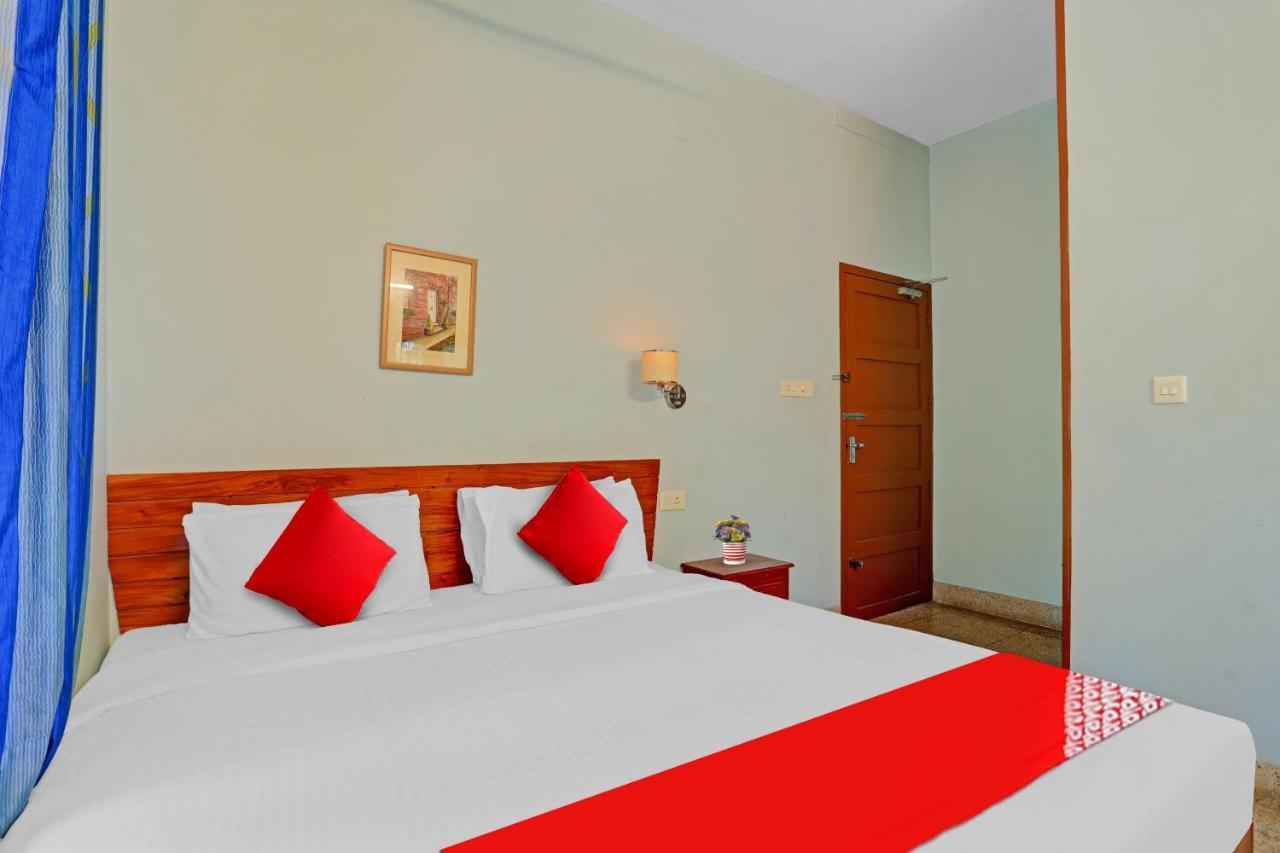 Flagship Hotel Adara Residency Thiruvananthapuram Екстериор снимка