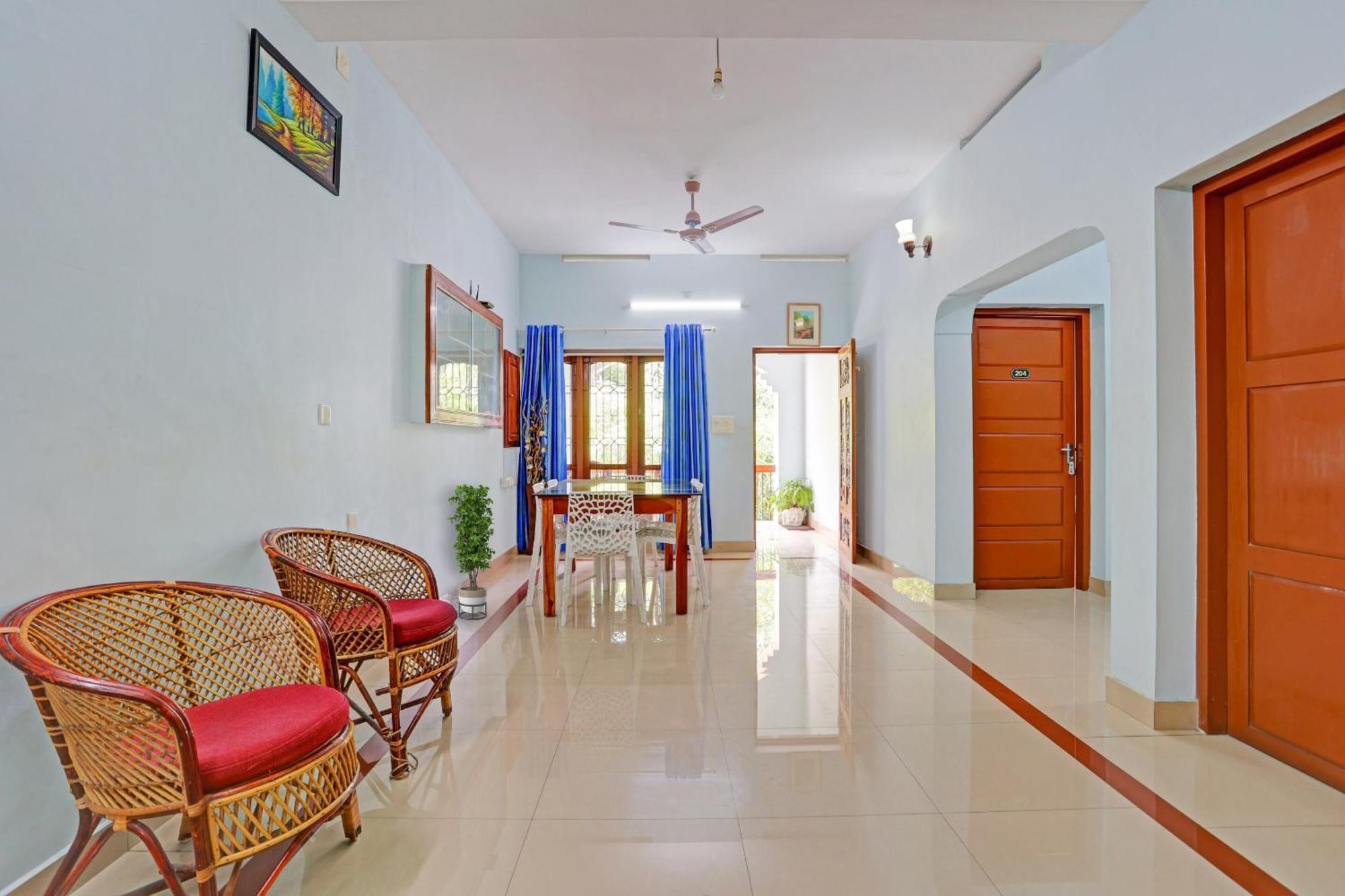 Flagship Hotel Adara Residency Thiruvananthapuram Екстериор снимка